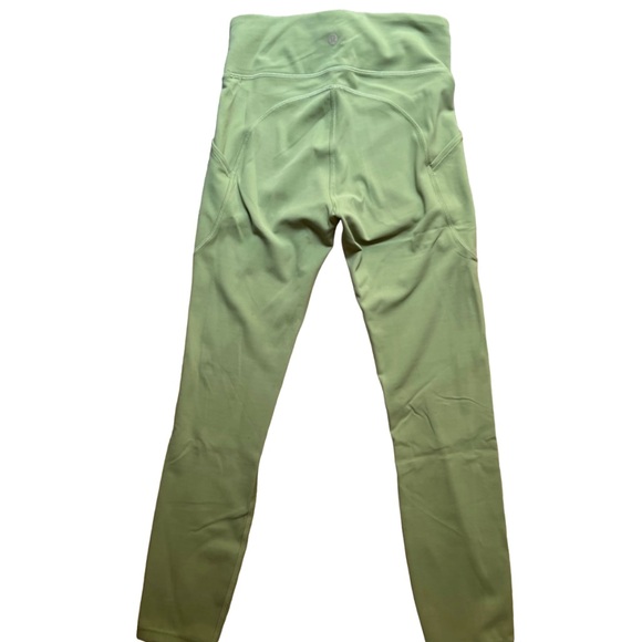 Lululemon - Vista Green - Size 4 - Picture 6 of 6